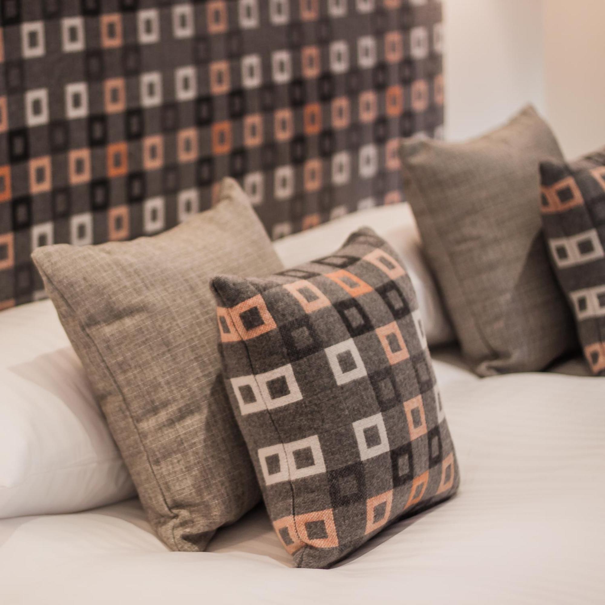 Gwesty'R Emlyn Hotel Newcastle Emlyn Rom bilde