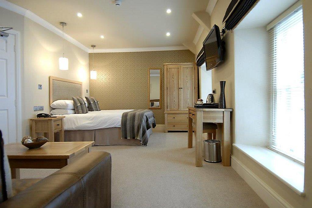 Gwesty'R Emlyn Hotel Newcastle Emlyn Eksteriør bilde
