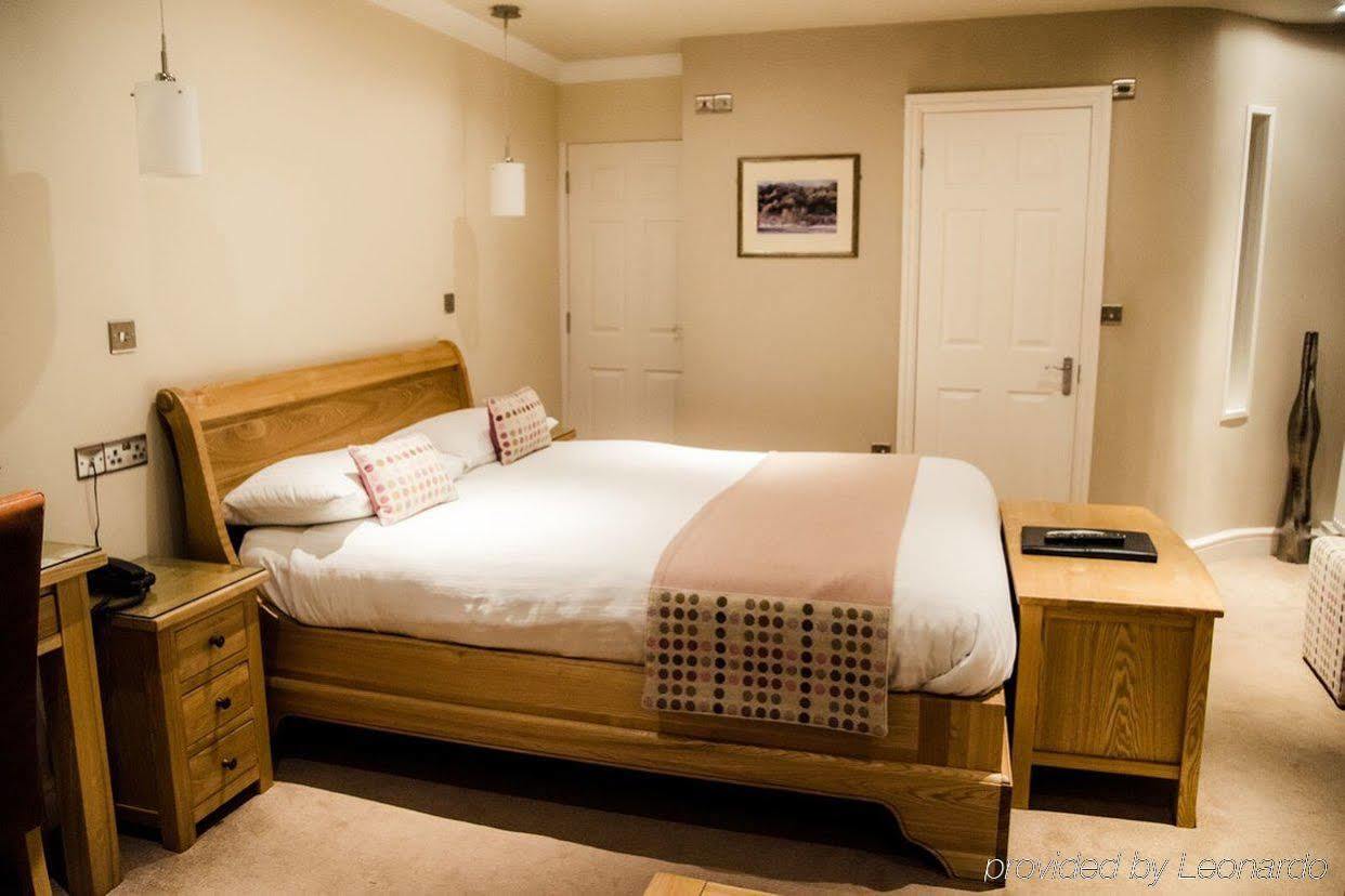 Gwesty'R Emlyn Hotel Newcastle Emlyn Eksteriør bilde